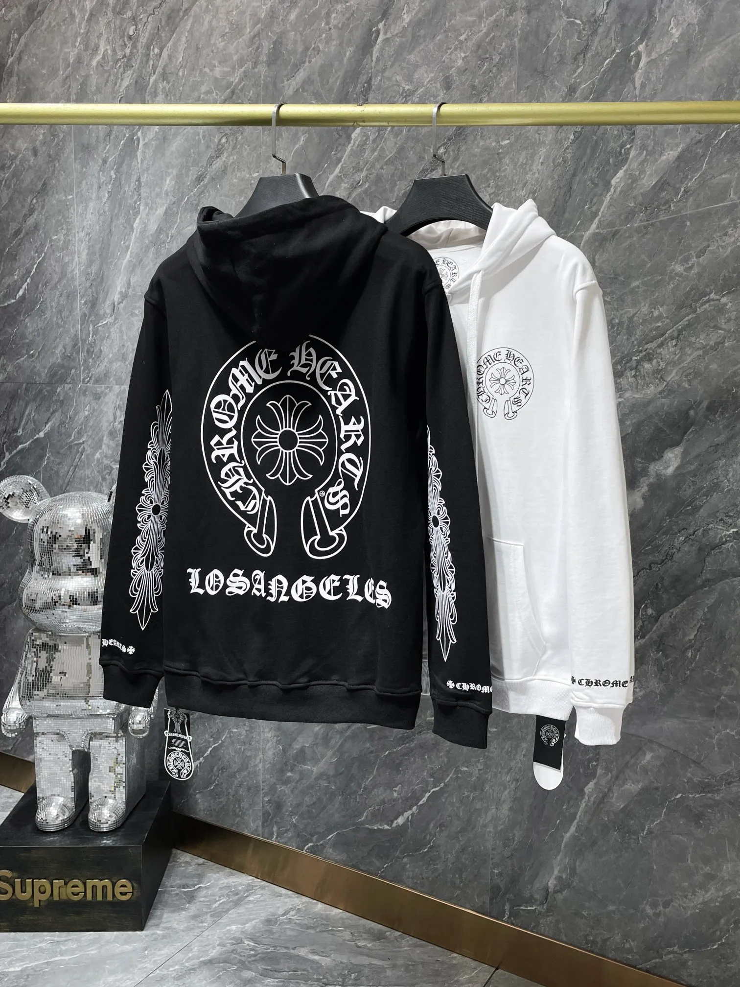 P260 Chrome Hearts Autumn and Winter 2025 Counter Synchronization ❤️ City limited edition, classic horseshoe cross Sanskrit large flower arm zipper sweatshirt Improved customized version 1:1 high-weight high-quality fabric Recommended color: white black Size: S, M, L, XL